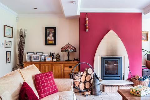 4 bedroom bungalow for sale, Higher Shapter Close, Topsham, Exeter
