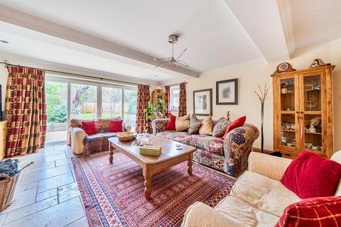 undefined, Higher Shapter Close, Topsham, Exeter
