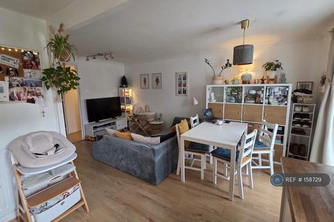2 bedroom flat to rent, Kingsworthy Close, Kingston Upon Thames, KT1