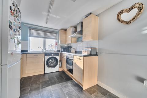 3 bedroom end of terrace house for sale, Highland Park, Uffculme, Cullompton, Devon, EX15