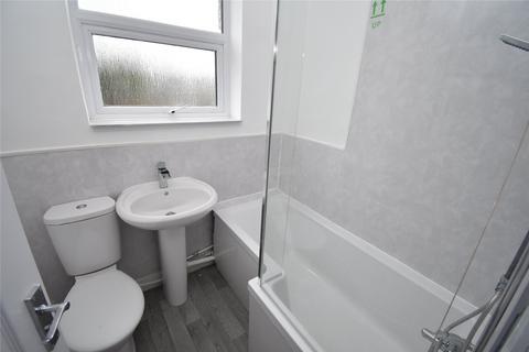3 bedroom terraced house for sale, St Michaels Avenue, Houghton Regis, Dunstable, Bedfordshire, LU5