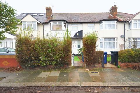 3 bedroom terraced house to rent, Verulam Road - Greenford UB6