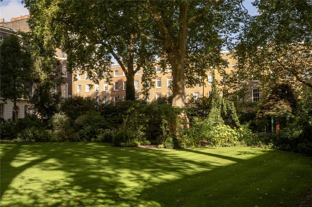 Connaught Square