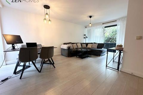 2 bedroom apartment to rent, 30 Queen Street, London N17