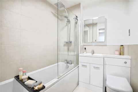 2 bedroom apartment for sale, Knights Row, Waytemore Road, Bishop's Stortford, Hertfordshire, CM23