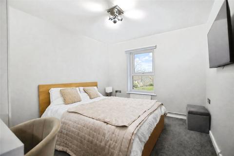 2 bedroom apartment for sale, Knights Row, Waytemore Road, Bishop's Stortford, Hertfordshire, CM23