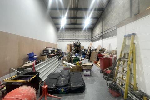 Warehouse to rent, Brownhills Rd Stoke On Trent ST6 4RP