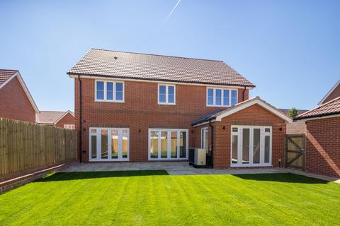 5 bedroom detached house for sale, Plot 47, Willow at Knights Grove, Newbury Upper Stone Rise (off Stoney Lane), Ashmore Green, Newbury  RG18 9HG