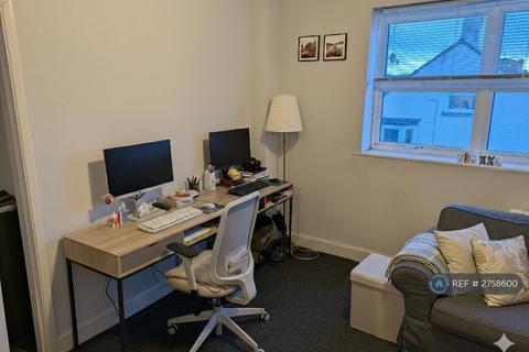 1 bedroom flat to rent, Guildford Road, Brighton, BN1