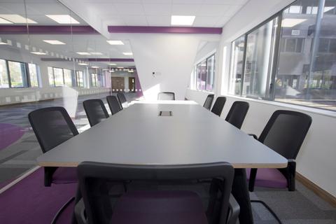 Office to rent, Fortran Rd Cardiff CF3 0YY