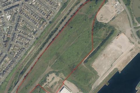 Land to rent, Fford Y Mileniwm Barry CF63 3QQ