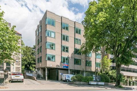 Office to rent, 16 Cathedral Rd Cardiff CF11 9LJ