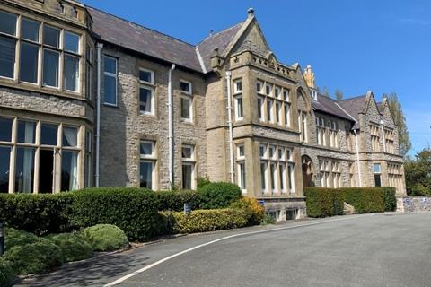 Office for sale, Pentywyn Rd Llandudno LL30 1SA