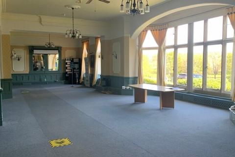 Office for sale, Pentywyn Rd Llandudno LL30 1SA