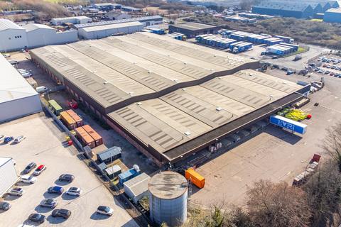 Distribution warehouse to rent, Oxwich Rd Newport NP19 4PU