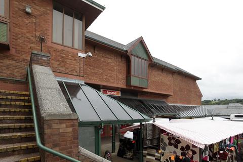 Retail property (high street) to rent, 1-25 The Market Pl Blackwood NP12 1AU