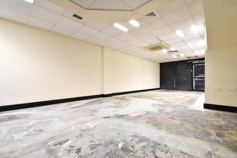Retail property (high street) to rent, 104 Beckenham Rd Beckenham BR3 4RH