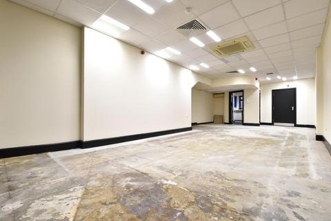 Retail property (high street) to rent, 104 Beckenham Rd Beckenham BR3 4RH