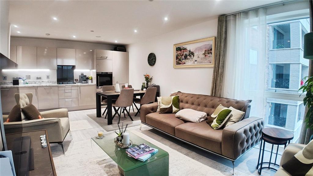 Lounge/Kitchen