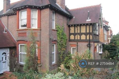 undefined, Beacon Lodge, Luton, LU1