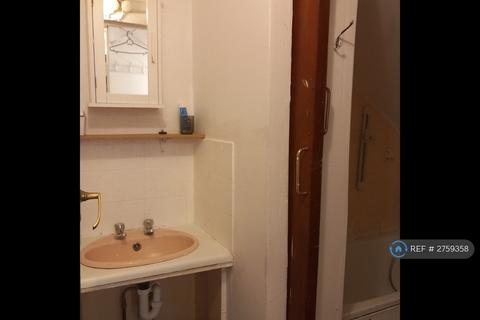 1 bedroom flat to rent, Willoughby Road, London, N8