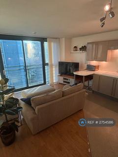 2 bedroom flat to rent, Chapel Street, Salford, M3