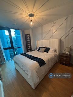 2 bedroom flat to rent, Chapel Street, Salford, M3