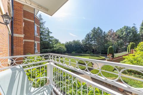 undefined, Claremont Lodge, SW19