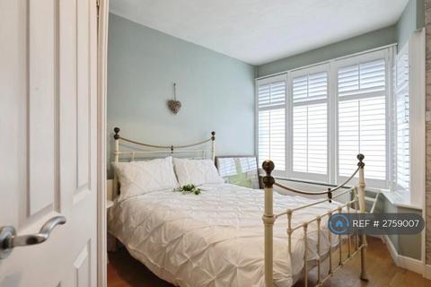 undefined, Church Square, Blakeney, GL15