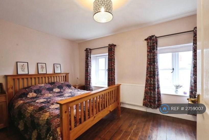 Front Bedroom