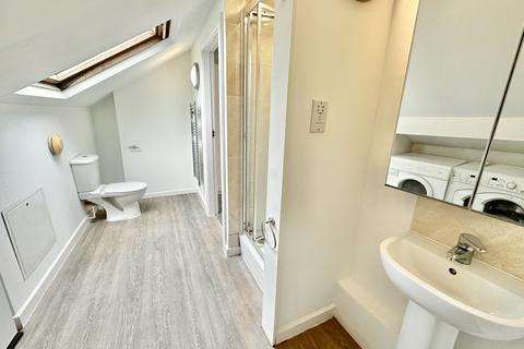 2 bedroom duplex to rent, 2 Gatefield Road Abbeydale Sheffield S7 1RD
