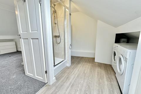 2 bedroom duplex to rent, 2 Gatefield Road Abbeydale Sheffield S7 1RD