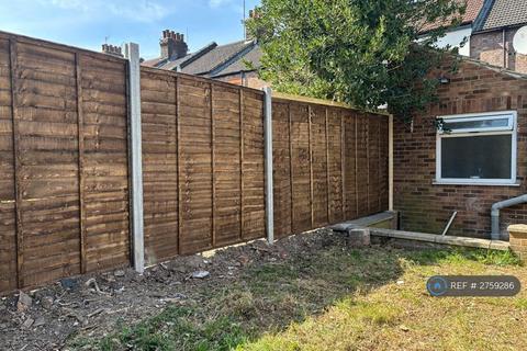 undefined, St. Peters Road, Luton, LU1