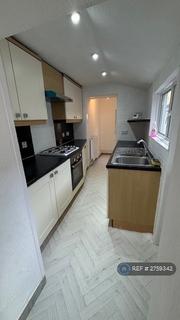 2 bedroom terraced house to rent, Fullers Row, Swansea, SA1