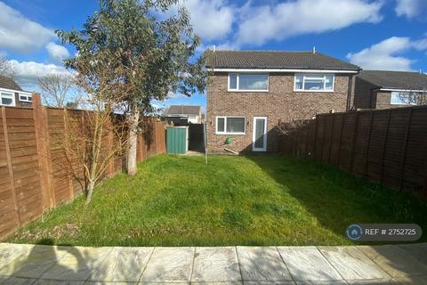 2 bedroom semi-detached house to rent, Carradale Close, Eaglescliffe, Stockton-On-Tees, TS16