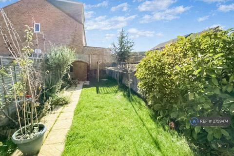 2 bedroom terraced house to rent, Pinson Way, Orpington, BR5