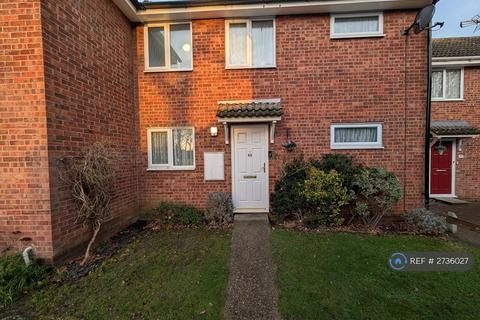 2 bedroom terraced house to rent, Roach Vale, Colchester, CO4