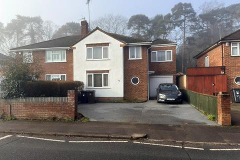 4 bedroom semi-detached house for sale, Nightingale Road, Reading RG5