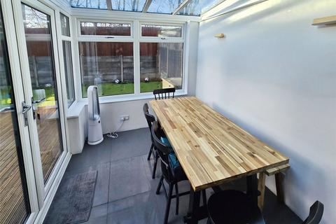 3 bedroom end of terrace house for sale, Tarragon Close, London SE14