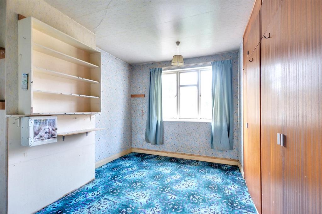 Bedroom 2 1.jpeg