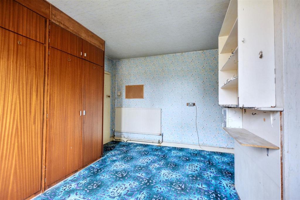 Bedroom 2 2.jpeg