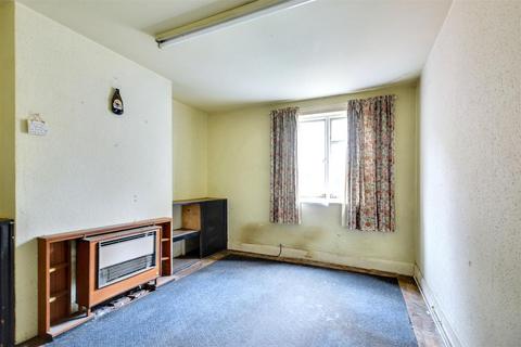 3 bedroom semi-detached house for sale, Pinfold Lane, Stapleford