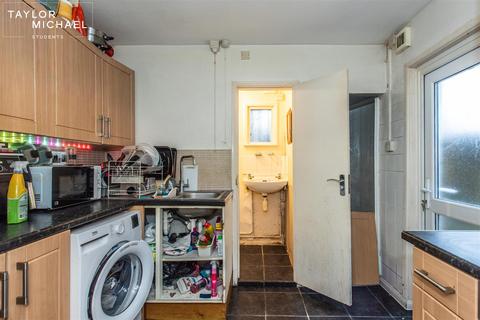 4 bedroom terraced house to rent, Coombe Terrace, Brighton