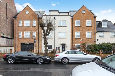 2 bedroom flat for sale, Semley Road, Norbury, London, SW16