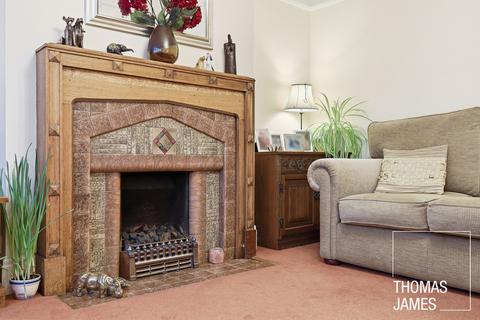 3 bedroom semi-detached house for sale, Beechdale, London, N21