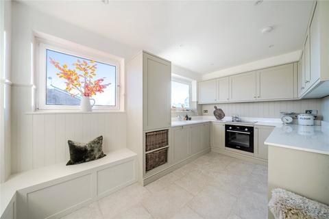 4 bedroom terraced house for sale, Lunar Close, Biggin Hill, Westerham, Kent, TN16