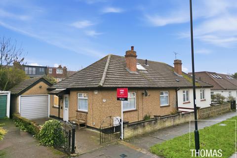 undefined, Lytton Avenue, London, N13