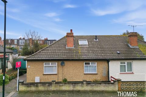 undefined, Lytton Avenue, London, N13