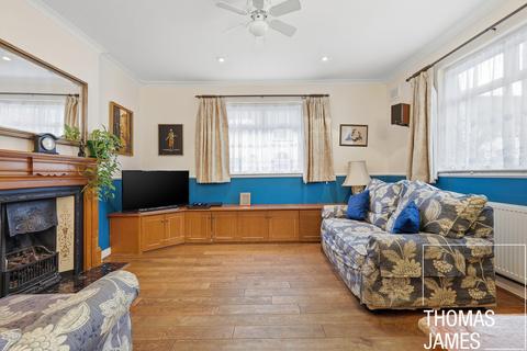 undefined, Lytton Avenue, London, N13