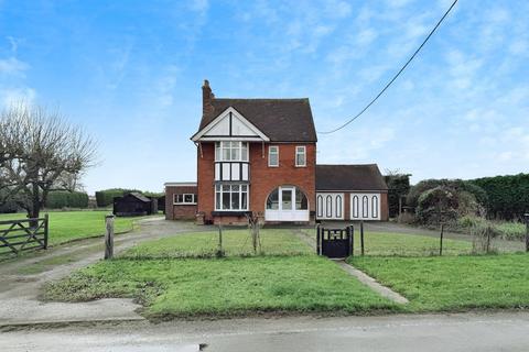 3 bedroom detached house for sale, School Lane, Great Leighs, Chelmsford, CM3